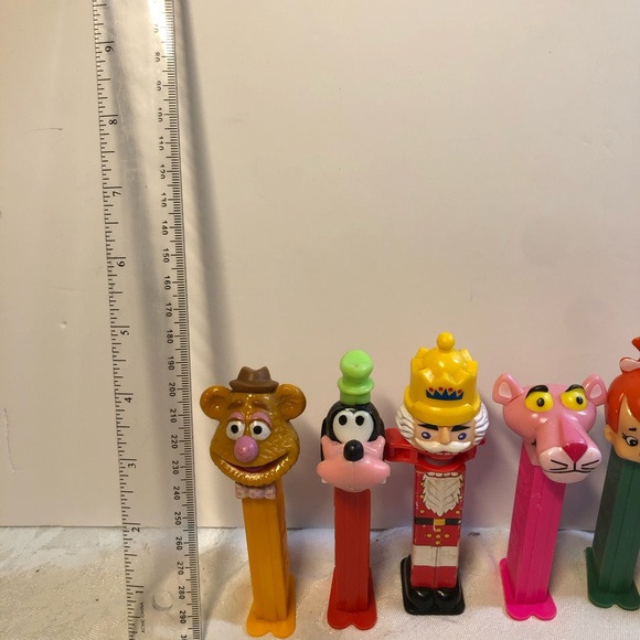 Lot Of 7 Vintage Pez Dispensers Pebbles Fozzie Pink Panther Bunnies - Picture 11 of 11